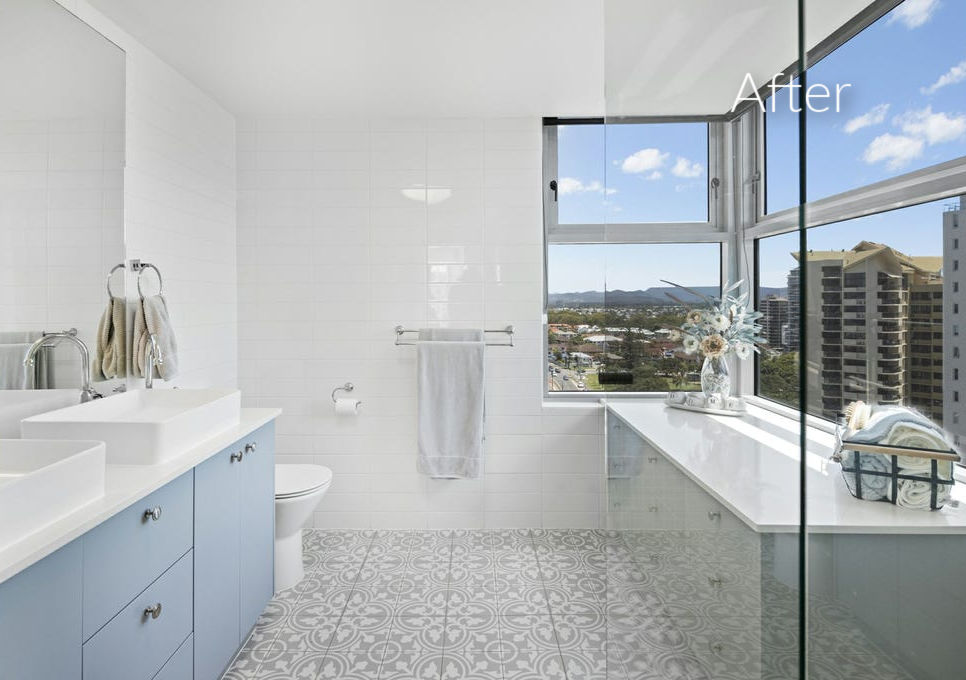 2676 bathroom after refurbished cabinet doors