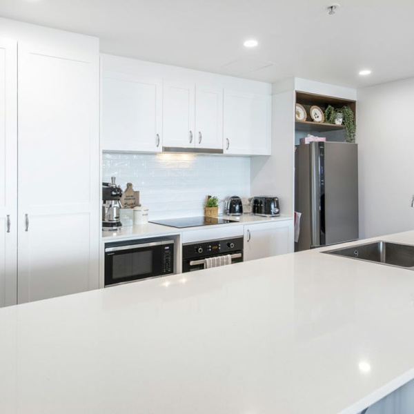 2676 kitchen after 3 600x600