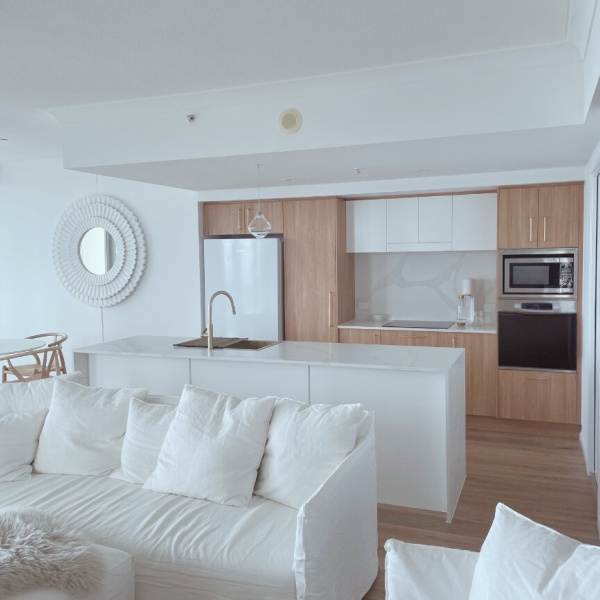 2964 kitchen after 2 600x600