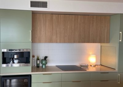 Bilinga Kitchen Gleams in Green