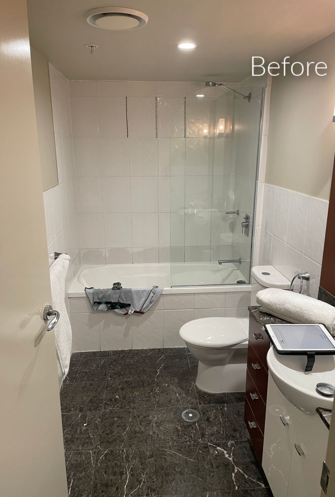 Bathroom 3133 before 680x1010 Wetbar before refinishing